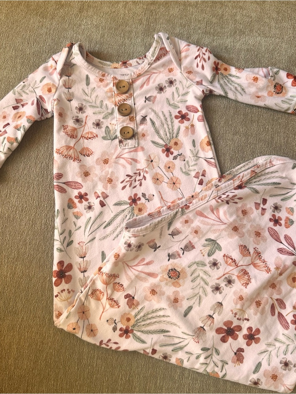 Caden Lane + Baby Noah Newborn Sleep Gowns (5)